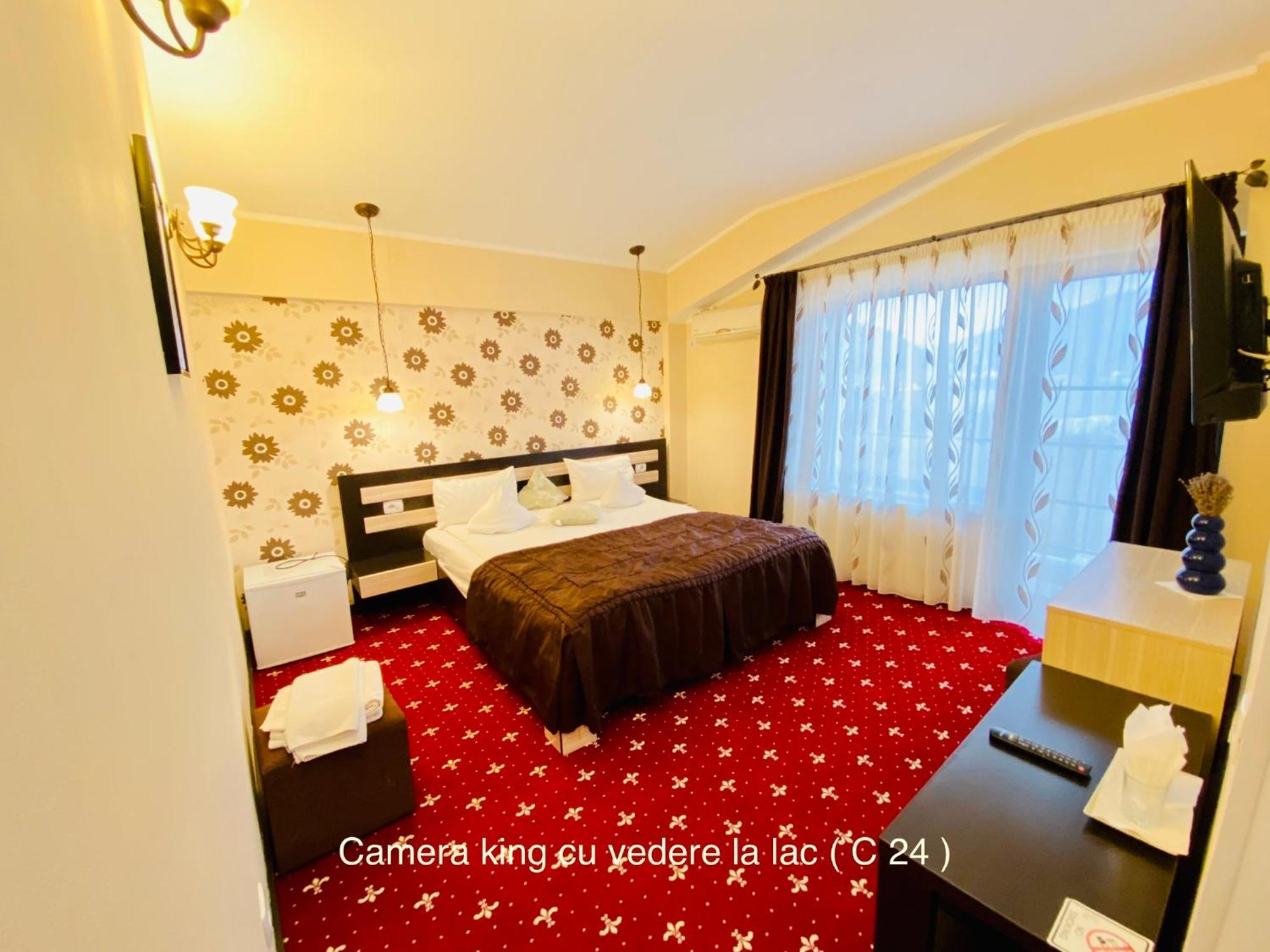 Pensiunea Camena Piatra Neamţ Exterior foto